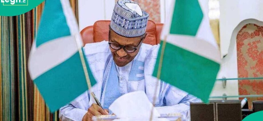 Dangin Buhari Sun Nuna Godiya Ga Mutane 34 Bayan Rasuwar Tsohon Shugaban Kasa Muhammadu Buhari Dangin Buhari Sun Nuna Godiya Ga Mutane 34 Bayan Rasuwar Tsohon Shugaban Kasa Muhammadu Buhari