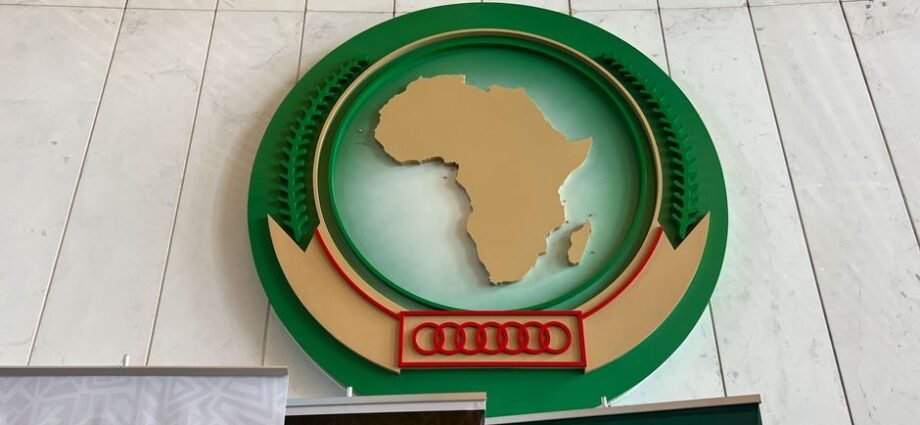 AU Ta Yaba Da Kwance Makamai Ga ‘Yan Bindiga Biyu A Jamhuriyar Afirka Ta Tsakiya