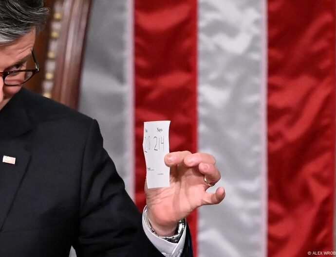 Majalisar Amurka Ta Kaddamar Da Sabuwar Dokar Kasafin Kudin Trump Majalisar Amurka Ta Kaddamar Da Sabuwar Dokar Kasafin Kudin Trump