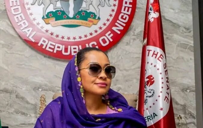 Sanata Natasha Akpoti-Uduaghan Ta Sha Hana Shiga Majalisa Duk Da Hukuncin Kotu Sanata Natasha Akpoti-Uduaghan Ta Sha Hana Shiga Majalisa Duk Da Hukuncin Kotu