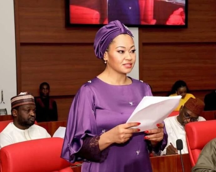 Majalisar Dattawa Ta Tsawaita Sharuɗɗa Kafin Maido Da Sanata Natasha Duk Da Hukuncin Kotu Majalisar Dattawa Ta Tsawaita Sharuɗɗa Kafin Maido Da Sanata Natasha Duk Da Hukuncin Kotu