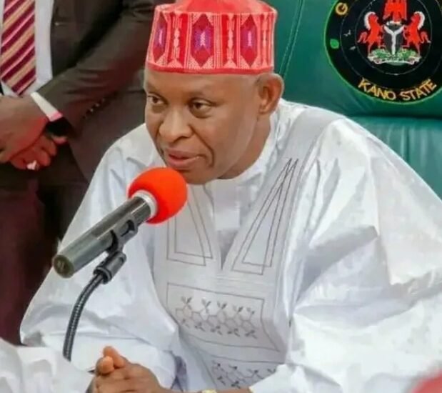 Gwamna Yusuf Ya Biya N22 Biliyu Na Kudaden Tsofaffin Ma’aikata Da Na Mutuwa Daga Bashin N48 Biliyu Gwamna Yusuf Ya Biya N22 Biliyu Na Kudaden Tsofaffin Ma’aikata Da Na Mutuwa Daga Bashin N48 Biliyu