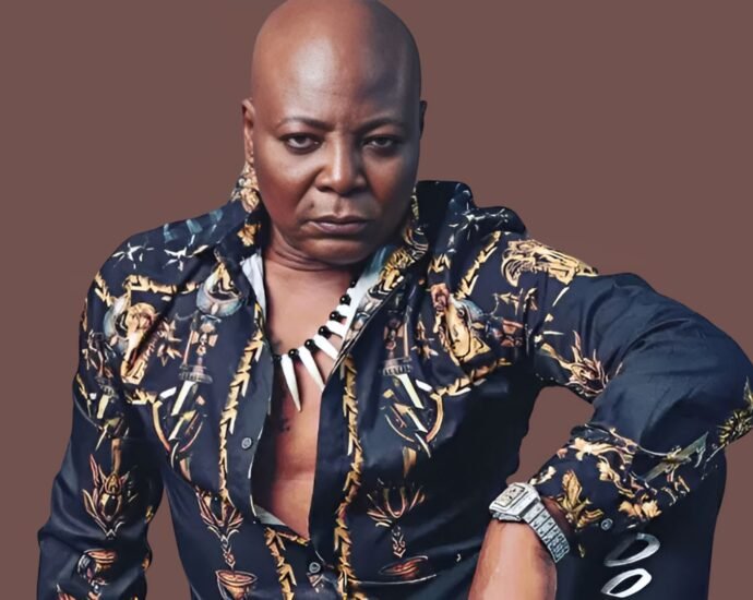 Charly Boy Ya Ci Gaba Da Kare Ra’ayin Cewa Legas Ba Ta Kowa Ba Bayan Sauyen Sunan Tashar Basi Charly Boy Ya Ci Gaba Da Kare Ra’ayin Cewa Legas Ba Ta Kowa Ba Bayan Sauyen Sunan Tashar Basi