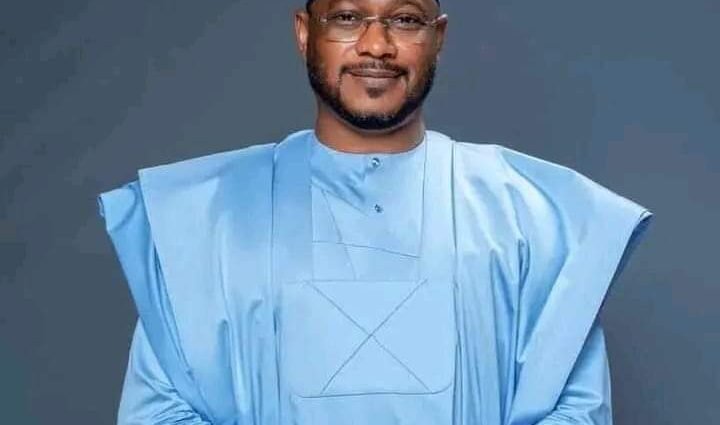 Gwamna Dauda Lawal Ya Ziyarci Al’ummomin da Harin ‘Yan Fashi Ya Shafa a Zamfara Don Tantance Halin Tsaro Gwamna Dauda Lawal Ya Ziyarci Al’ummomin da Harin ‘Yan Fashi Ya Shafa a Zamfara Don Tantance Halin Tsaro