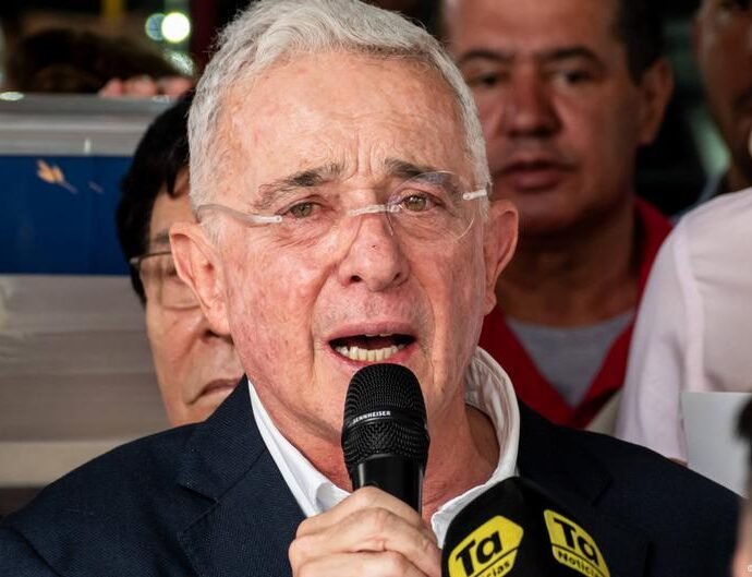 Kotu Ta Yanka Wa Tsohon Shugaban Colombia Alvaro Uribe Hukuncin Daurin Shekaru 12