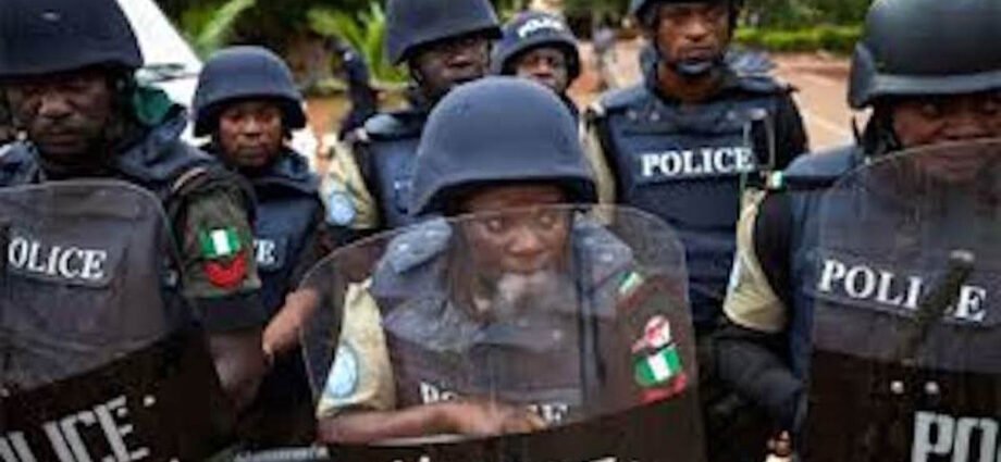 ‘Yan Sanda Jihar Bauchi Sun Kama Mutane 51 Bayan Tarzomar Dalibai da Hare-haren Gida a Kwalejin Fasaha