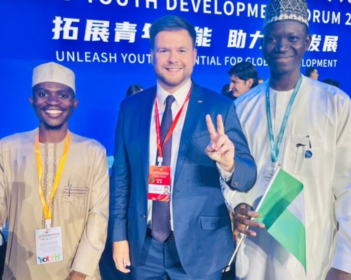 Dan Nijeriya Idris Ndasadu’Lau Ya Samu Karramawar Duniya A Matsayin Mai Fafutukar Ci Gaban Matasa