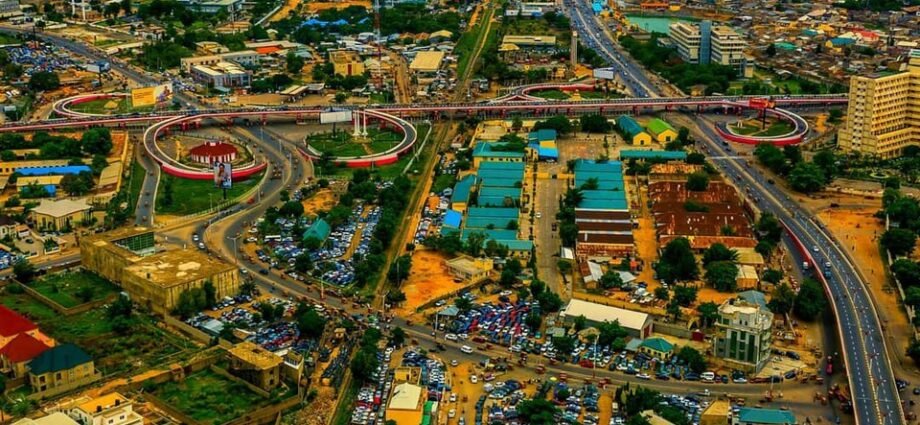 Yadda Gwamna Yusuf Ke Mayar Da Kano Cibiyar Tattalin Arziki Da Kasuwanci Ta Duniya Yadda Gwamna Yusuf Ke Mayar Da Kano Cibiyar Tattalin Arziki Da Kasuwanci Ta Duniya