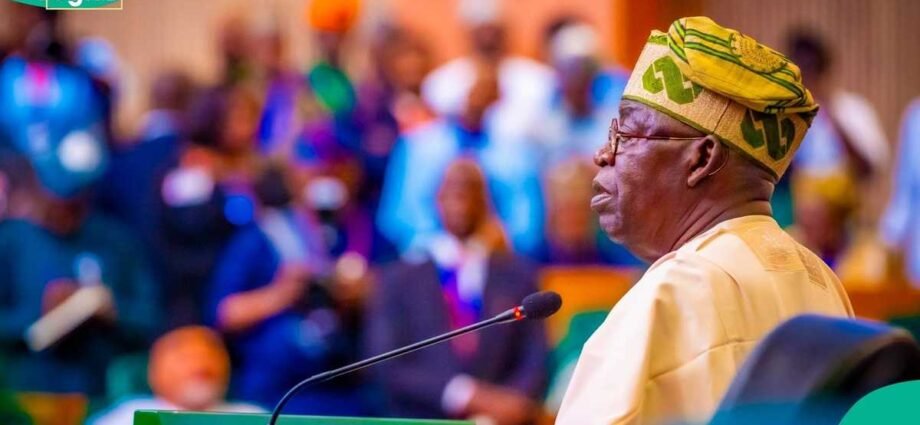 Lagos Ta Samu Ayyukan Tarayya Masu Darajar Naira Tiriliyan 3.9 A Shekaru Biyu Kacal Lagos Ta Samu Ayyukan Tarayya Masu Darajar Naira Tiriliyan 3.9 A Shekaru Biyu Kacal