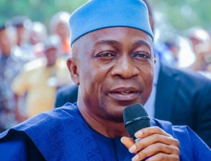 Majalisar Dattawa Ta Ƙi Kirkirar Sababbin Jihohi A Halin Yanzu – Yemi Adaramodu