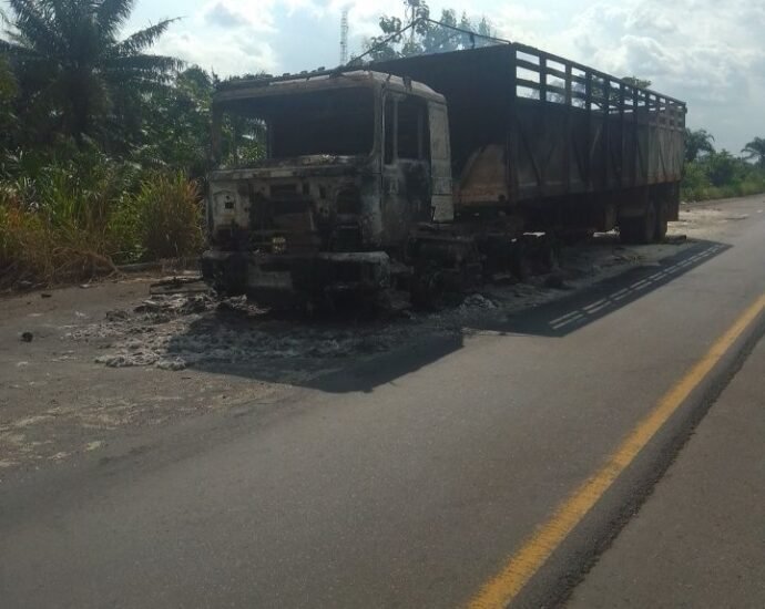 Hatsarin mota a Samawa ya yi sanadiyar mutuwar mutane 12 a jihar Kano