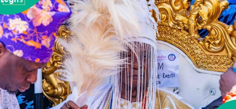 Tsohon Gwamnan Osun Rashidi Ladoja Ya Zama Olubadan Na 44 A Ibadan