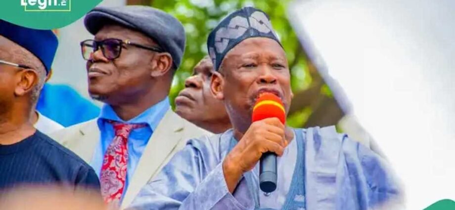 Ganduje Ya Shirya Kafa Sabuwar Kungiyar Tsaro Mai Suna ‘Khairun Nas’ Bayan Korar Ma’aikatan Hisbah