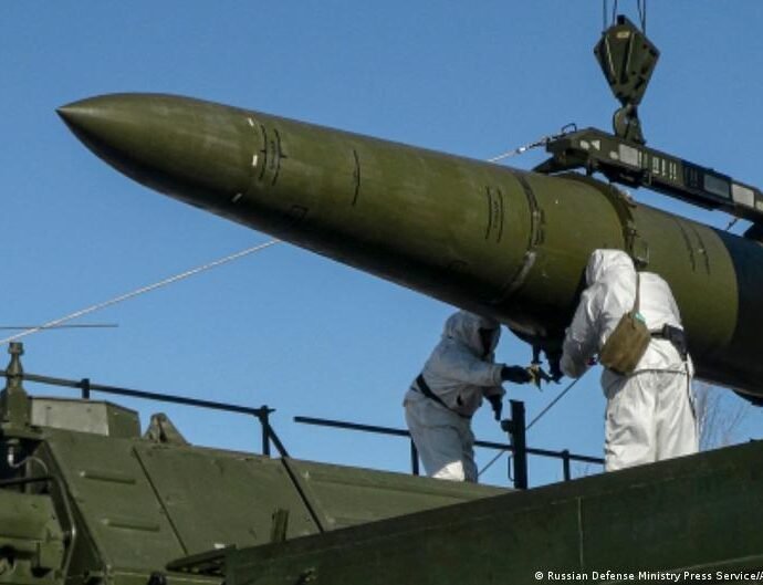 Yakin Duniya Yana Ciyar da Masana’antar Makamai: Bincike Ya Nuna Kamfanonin Sun Cika Aljihu Da Riba Mai Girma