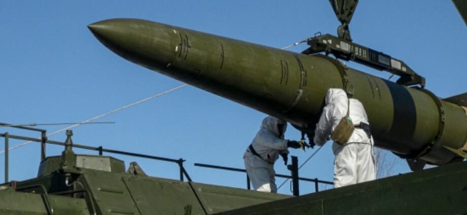 Yakin Duniya Yana Ciyar da Masana’antar Makamai: Bincike Ya Nuna Kamfanonin Sun Cika Aljihu Da Riba Mai Girma