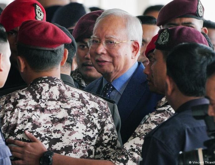 Najib Razak: Hukuncin Kotu Ya Nuna Yadda Malesiya Ke Yaki Da Cin Hanci Najib Razak: Hukuncin Kotu Ya Nuna Yadda Malesiya Ke Yaki Da Cin Hanci