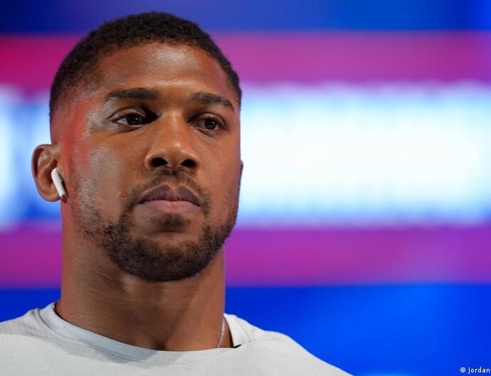 Hadarin Anthony Joshua: Cikakken Bayani Kan Lamarin, Yanayin Sa, da Abubuwan Da Ya Haifar A Cikin Al’umma Hadarin Anthony Joshua: Cikakken Bayani Kan Lamarin, Yanayin Sa, da Abubuwan Da Ya Haifar A Cikin Al’umma