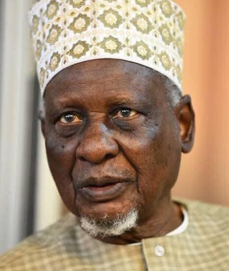 Dattijo Tanko Yakasai Ya Cika Shekara 100: Tarihin Gwagwarmaya da Gado a Siyasar Najeriya Dattijo Tanko Yakasai Ya Cika Shekara 100: Tarihin Gwagwarmaya da Gado a Siyasar Najeriya