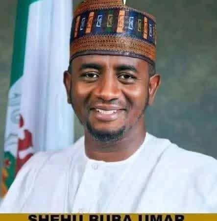 Rasuwar Tsohon Babban Alkali Tanko Muhammad: Sanata Buba Ya Yi Makoki, Ya Yaba wa Gado Mai Tsayi na Adalci