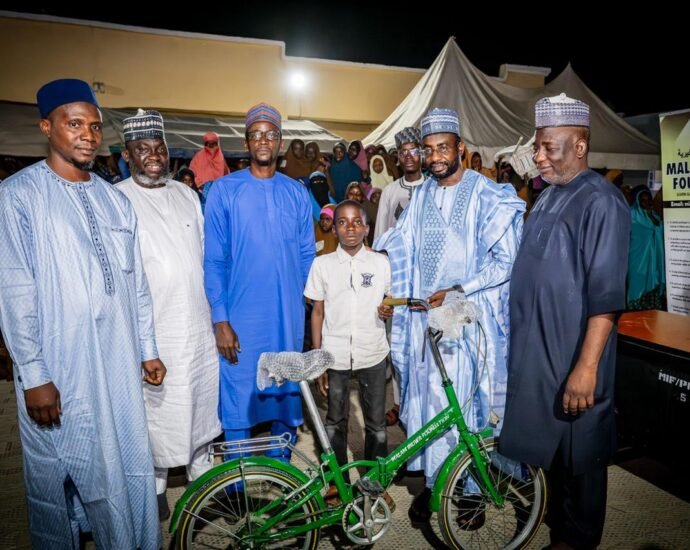 Makarantar Malam Inuwa: Tsarin Ilimi Mai Haɗa Addini Da Kimiyya Yana Samar Da Matsayin Gaba Ga Matasan Arewa Makarantar Malam Inuwa: Tsarin Ilimi Mai Haɗa Addini Da Kimiyya Yana Samar Da Matsayin Gaba Ga Matasan Arewa