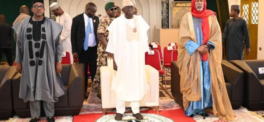 Shugaba Tinubu Ya Sanya Wa Asibitin Koyarwa Na Azare Sunan Sheikh Dahiru Bauchi: Wani Alamar Girmamawa Ga Tarihin Ilimi Da Addini