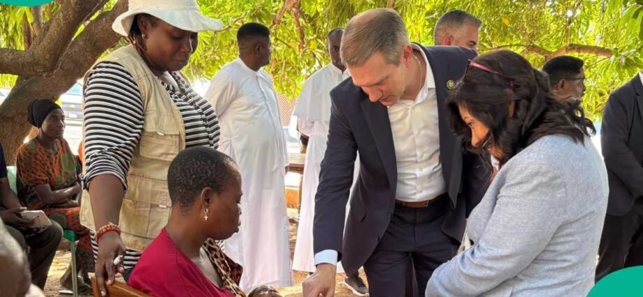 Ziyarar ‘Dan Majalisar Amurka Riley Moore Najeriya: Fahimtar Matsalar Tsaro da Kokarin Kawo Magani