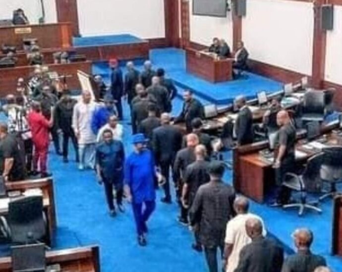 Rikicin PDP a Jihar Rivers: Dakatar da Shugaban Rike Mulki Yana Nuna Yadda Rarrabuwar Kura Ta Kone Jam’iyyar